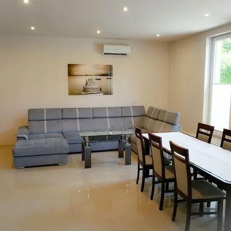 Osrodek Wypoczynkowy Beskid Jaktstuga *