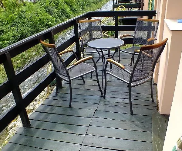 Osrodek Wypoczynkowy Beskid Lodge Międzybrodzie Bialskie